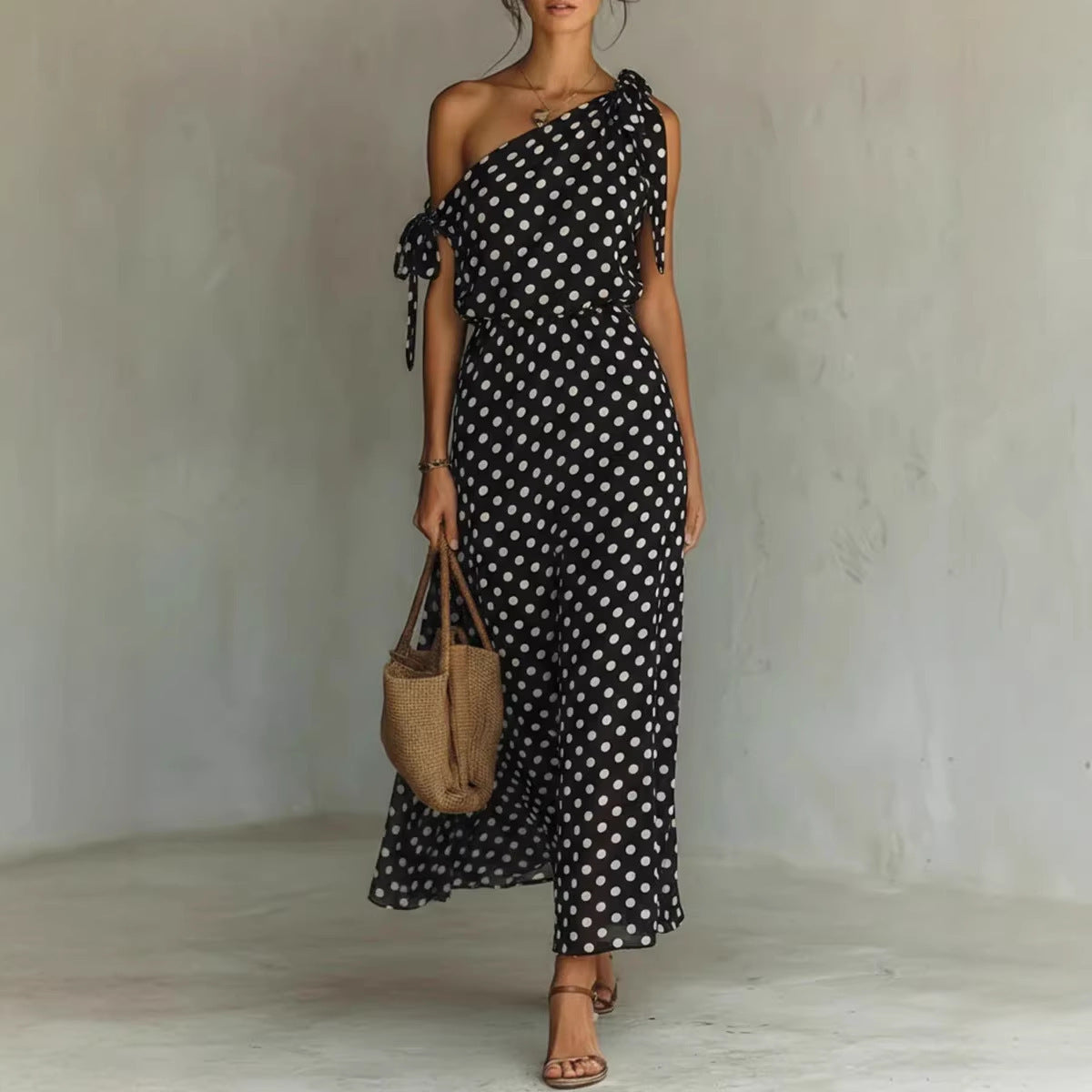 Women's Elegant Cold-shoulder Sleeveless Casual Loose Polka Dress