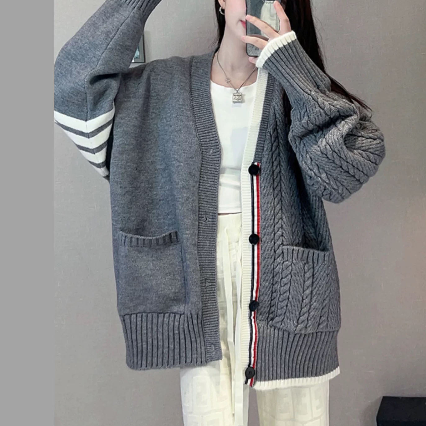 Women's Idle Style Knitted Double Twist Contrast Women's Sweater