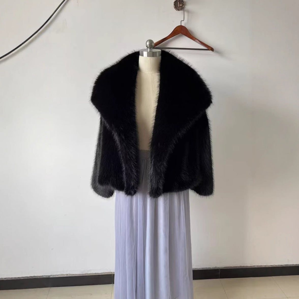Women's Thickened Warm Faux Fox Street Style Coats