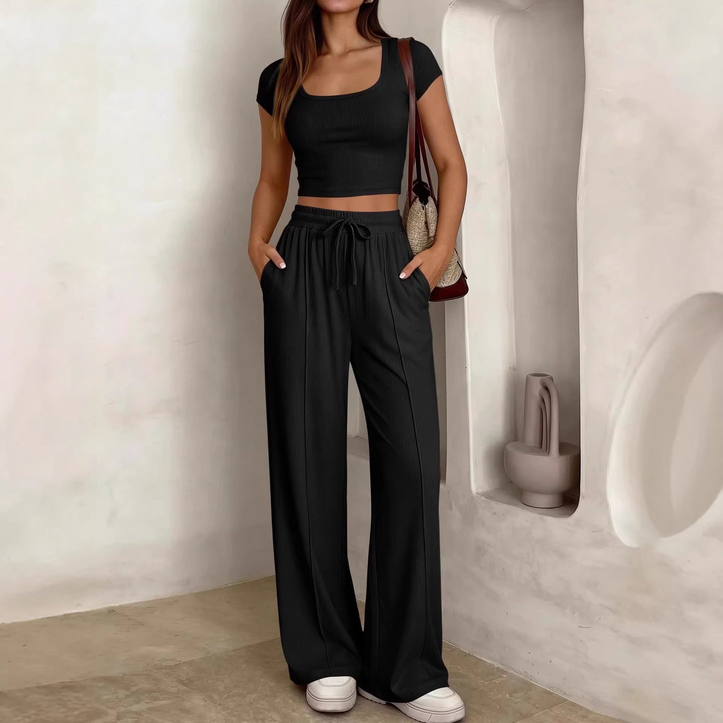 Women's Figure Flattering Two-piece Short-sleeved Trousers Commuter Suits