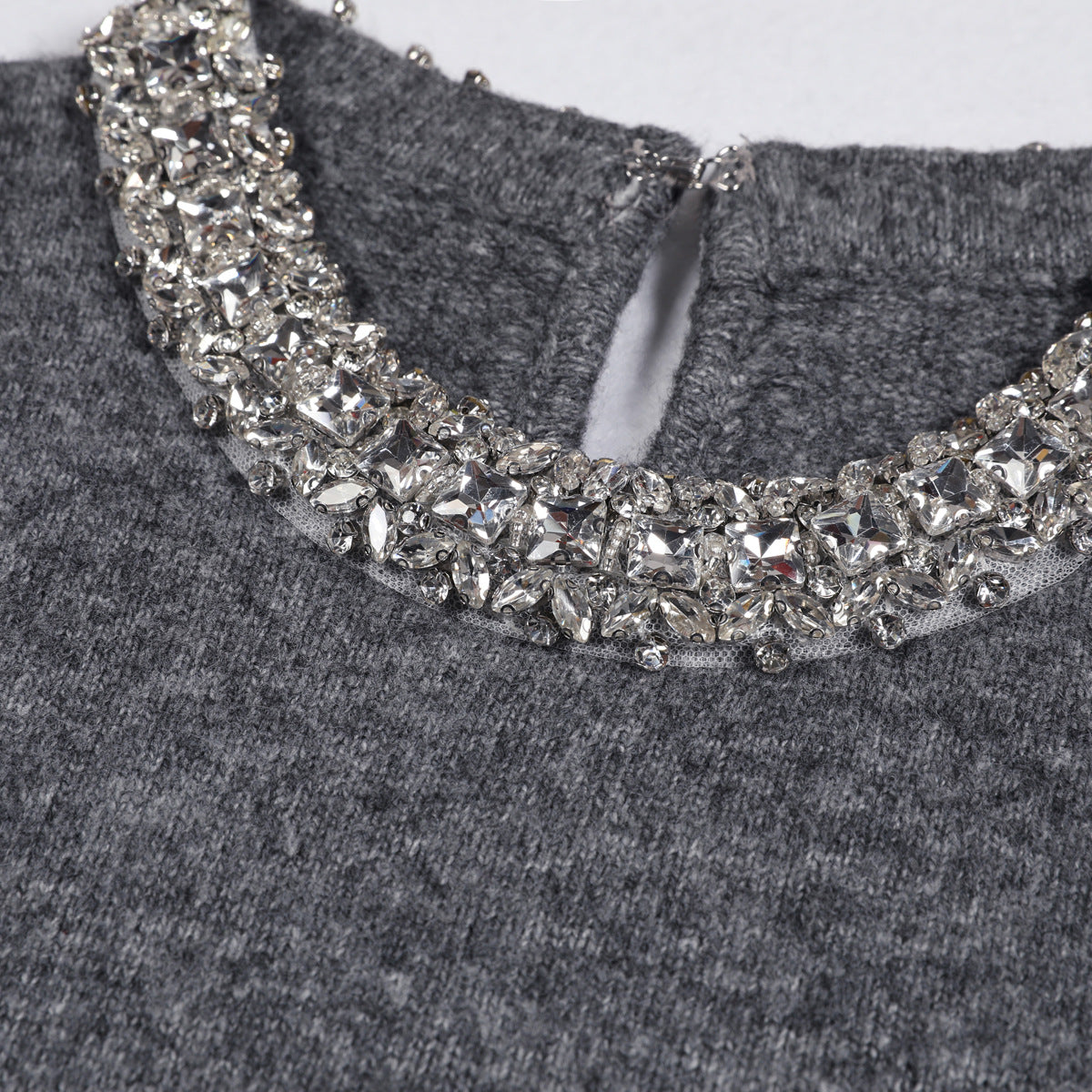 Women's Long Sleeve Round Neck Bead Cashmere Knitwear