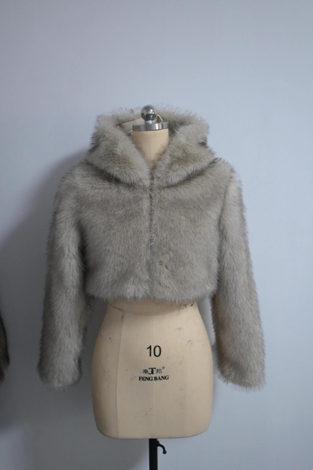 Women's Faux Fur Fashion Western Style Furry Small Coats