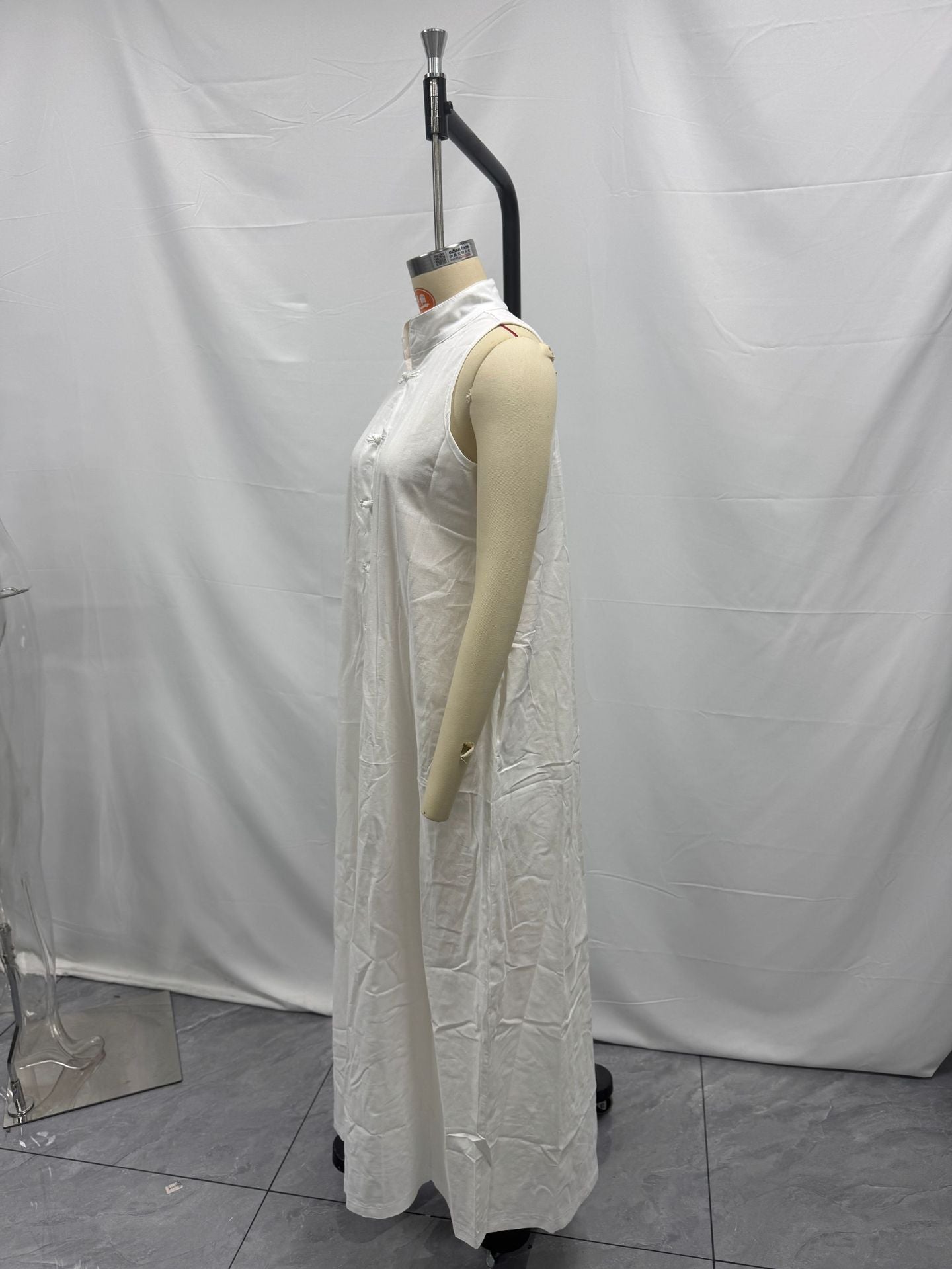 Women's Fashion Stand Collar Frog Buckle Loose Linen Cotton Dress