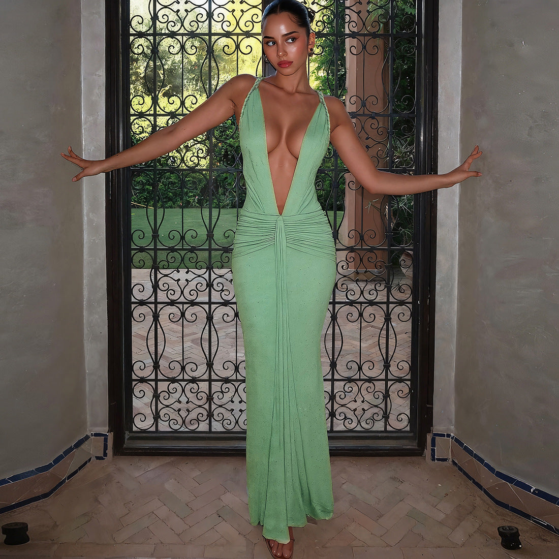 Women's Slim Fit Backless Solid Color Dress Dresses