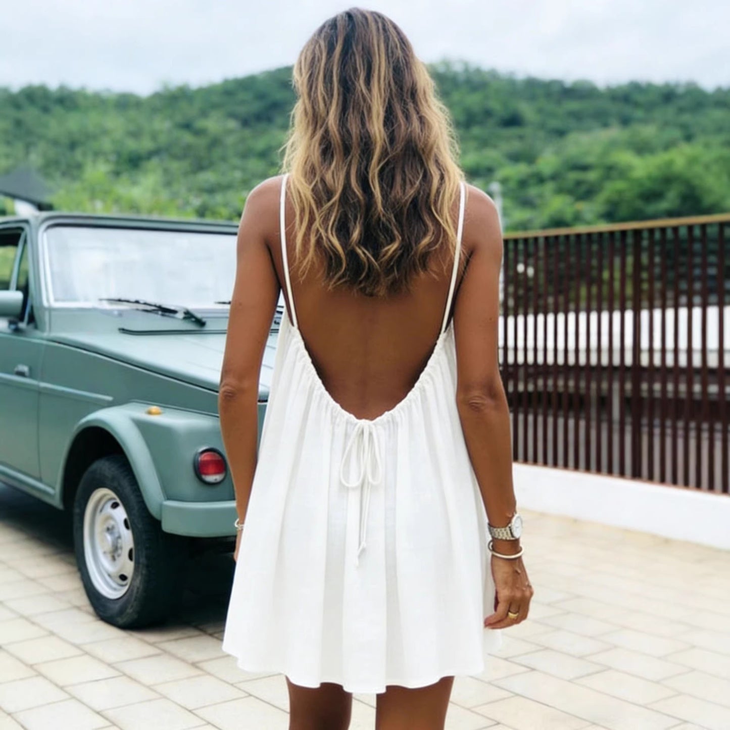 Women's Ice Silk Wrinkle Solid Color Pleating Backless Dress