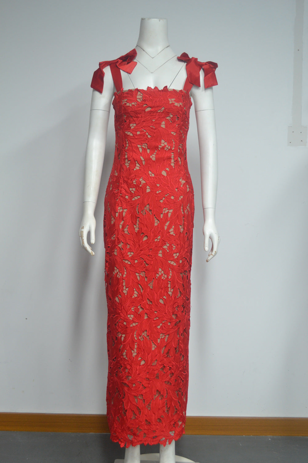 Women's Wear Sexy Lace Cutout Elegant Butterfly Bandage Suspender Dress