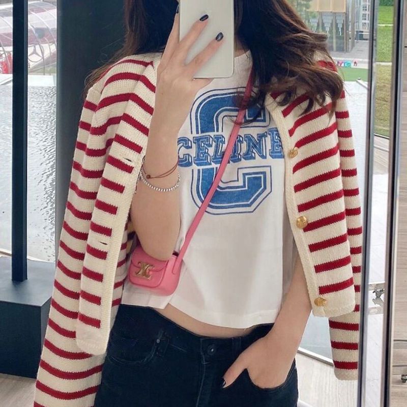 Women's Striped Round Neck Classic Style Knitted Shorts