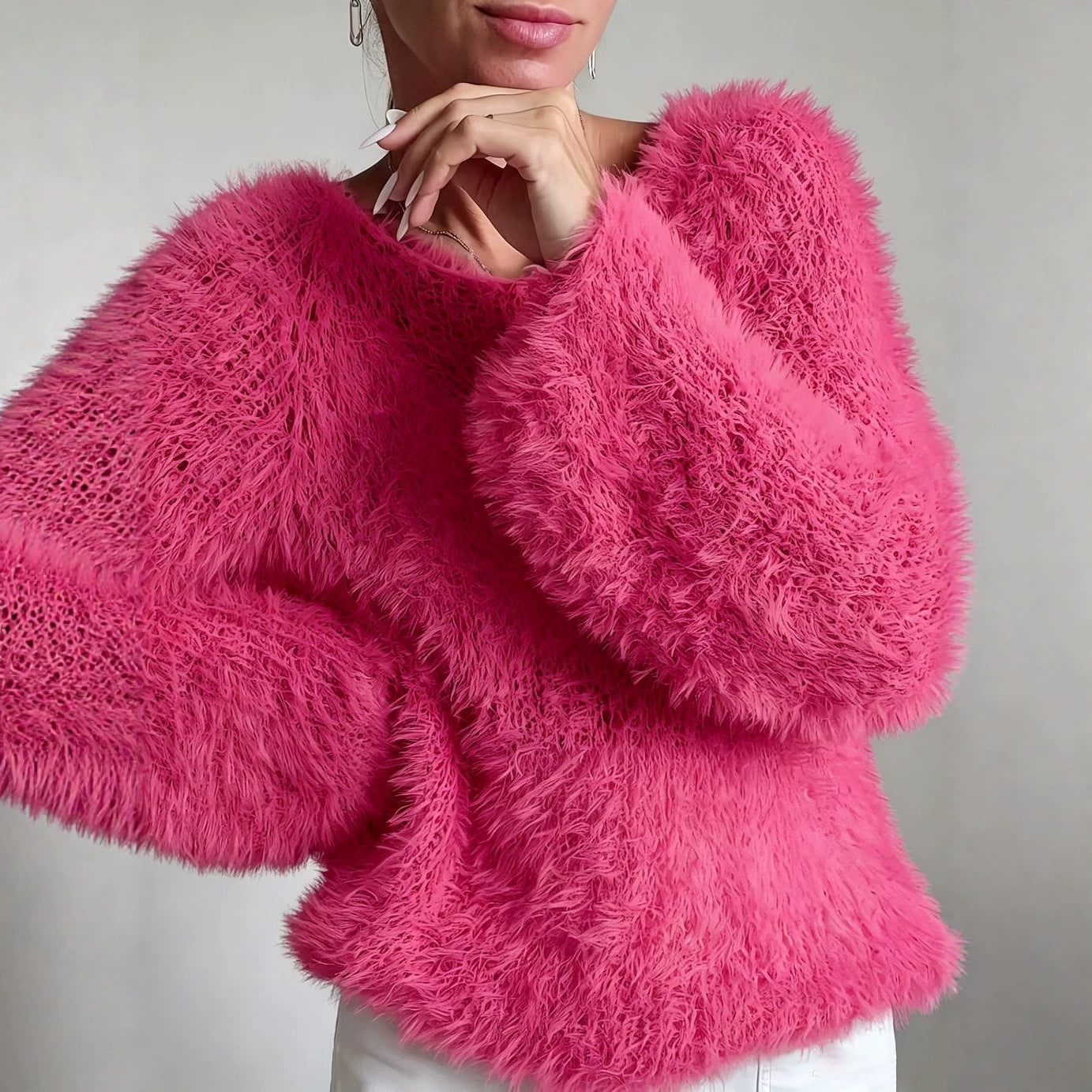 Women's Neck Fluffy Design Solid Long Sleeve Tops