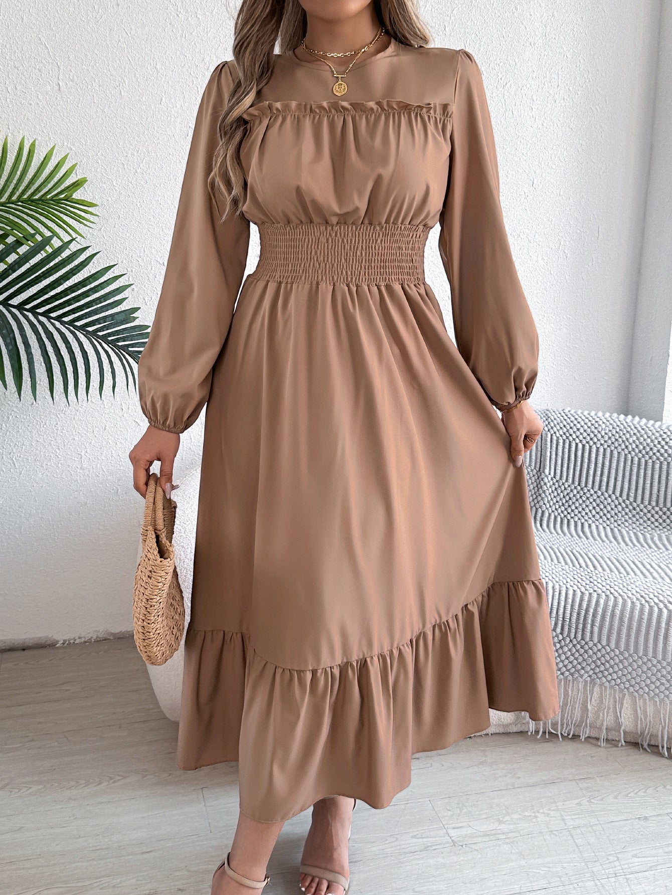 Women's Solid Color Elegant Wooden Ear Cinched Pleated Clothing
