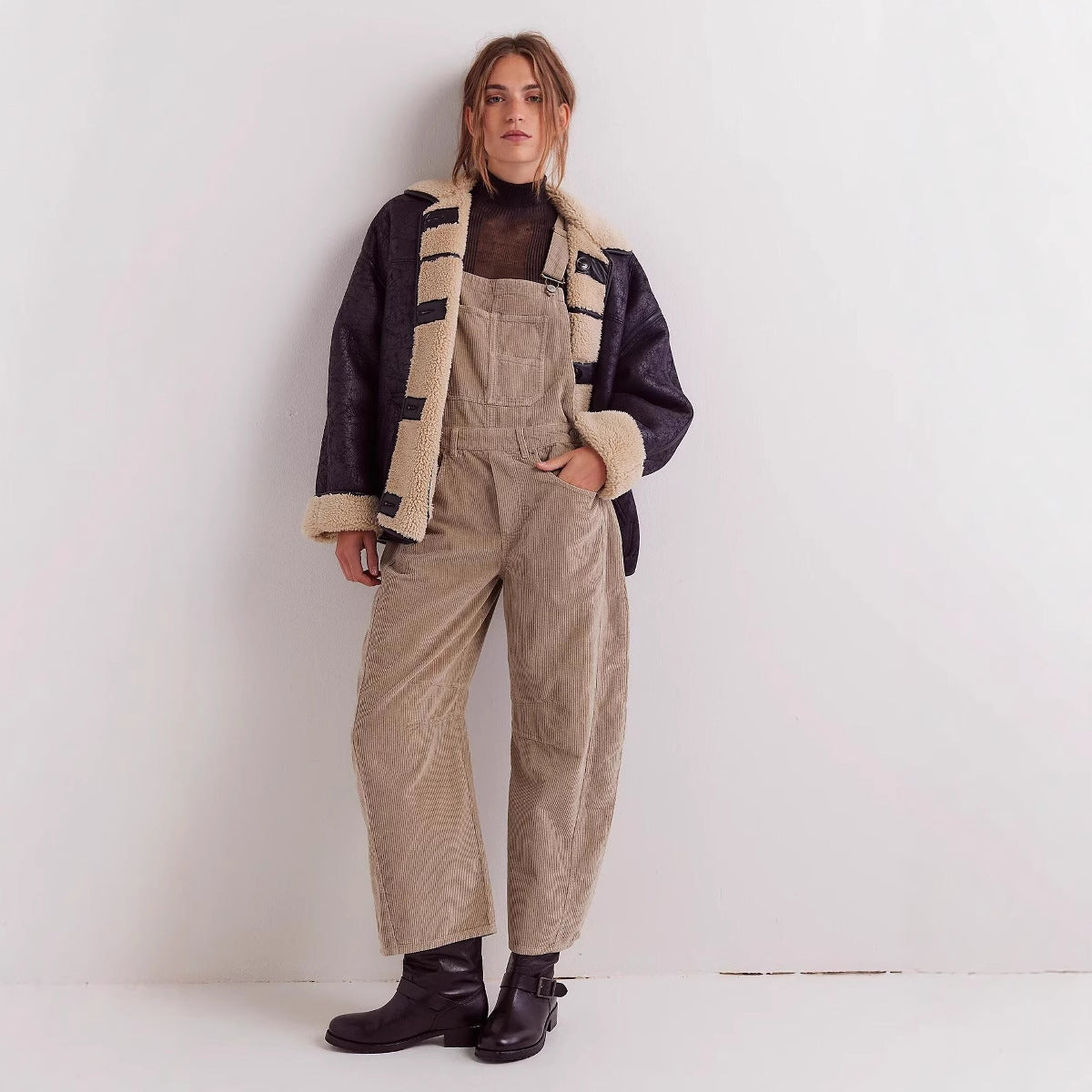 Women's Corduroy Overalls Fashion Loose One-piece Pants