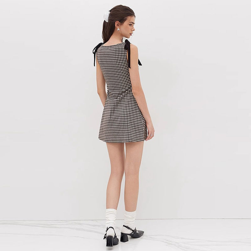 White Plaid Round Neck Pleated Bow Sleeveless Dresses