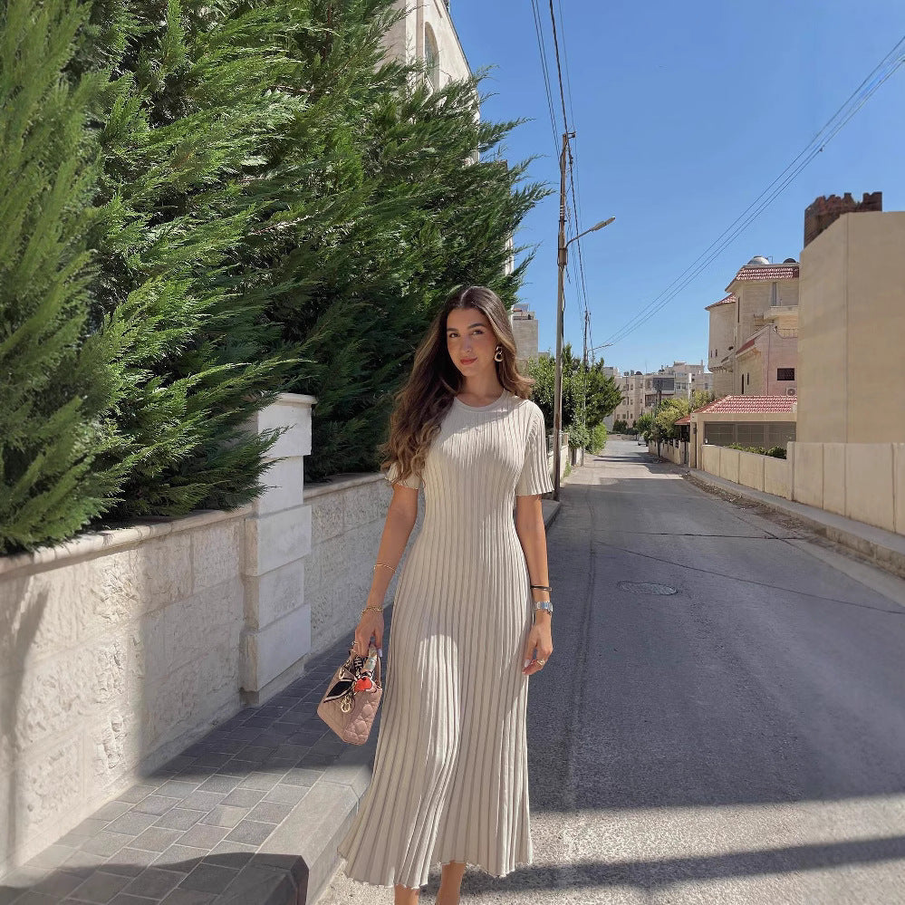 Women's Knitted Dress Casual Waist Tight Round Dresses
