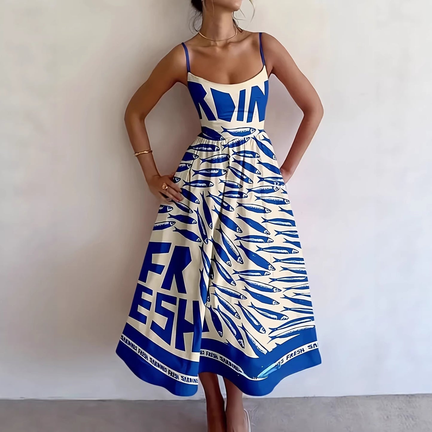 Women's Sense Printed Pleated Suspender Long Vacation Dress