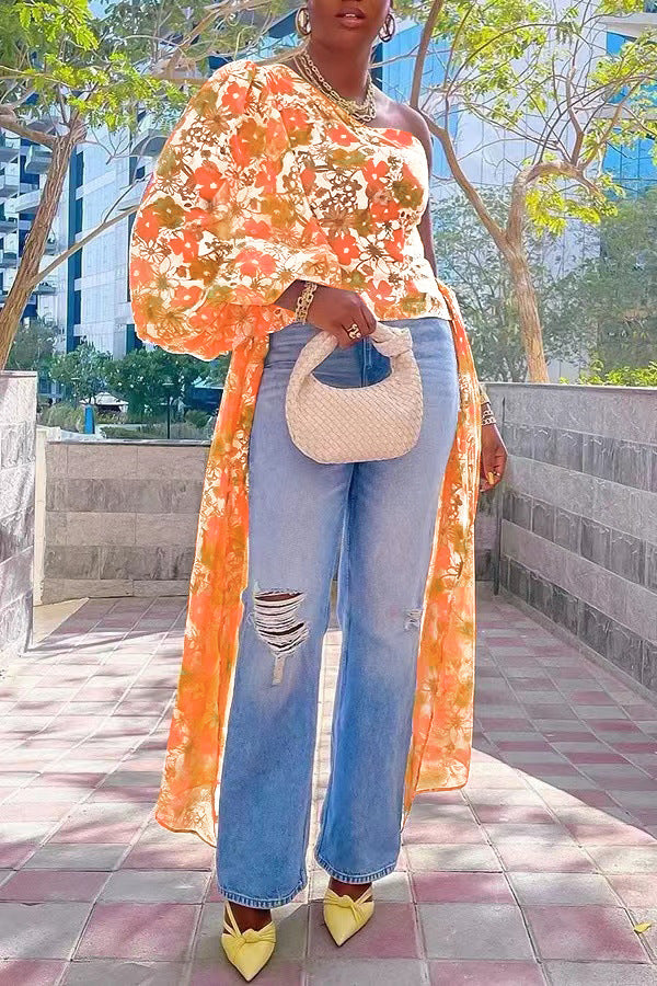 Women's Sexy Digital Printing Sleeve Bell Blouses