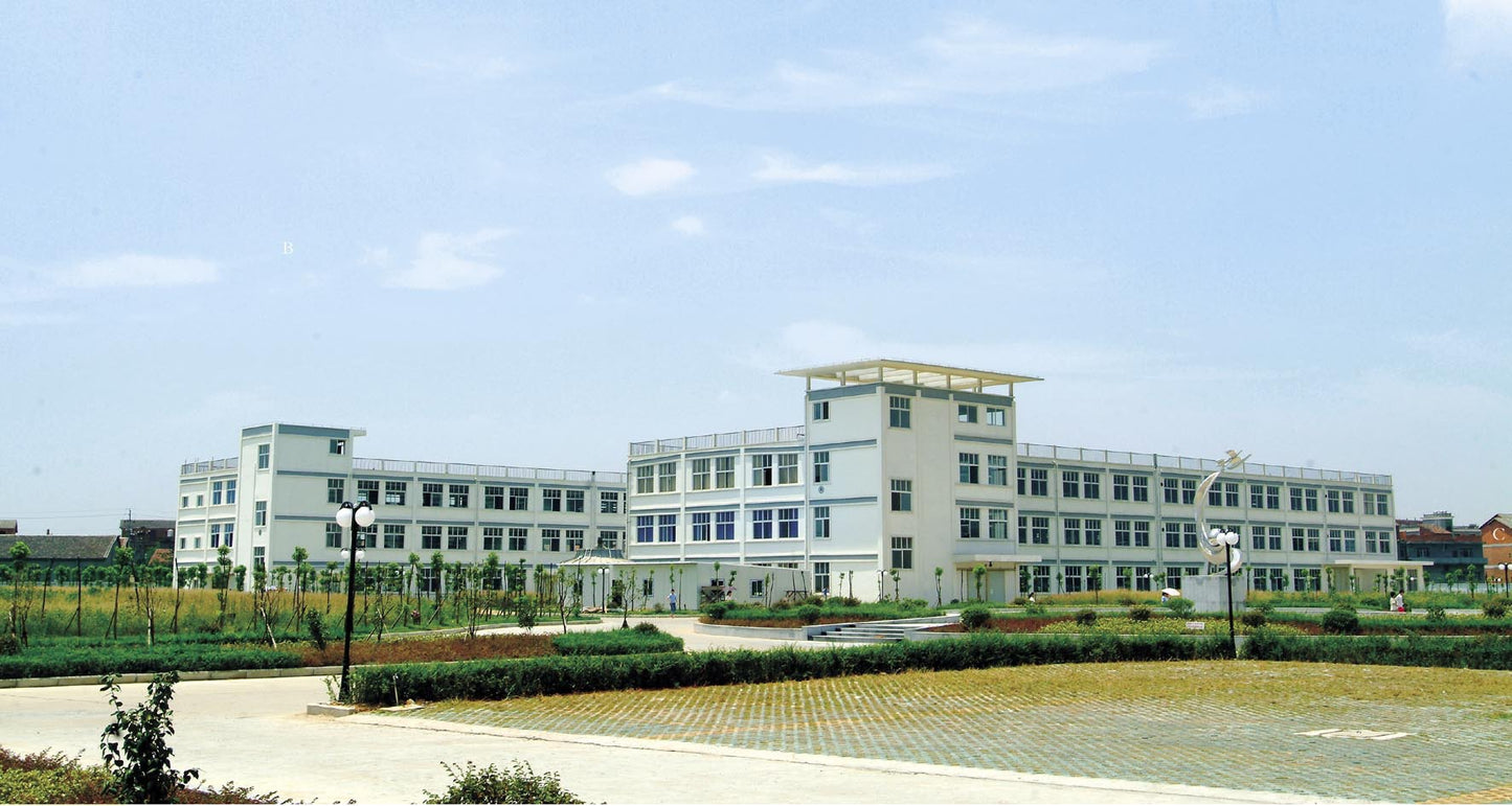 Women's Spring Fashion Wear Ripped Rhinestone Straight Jeans