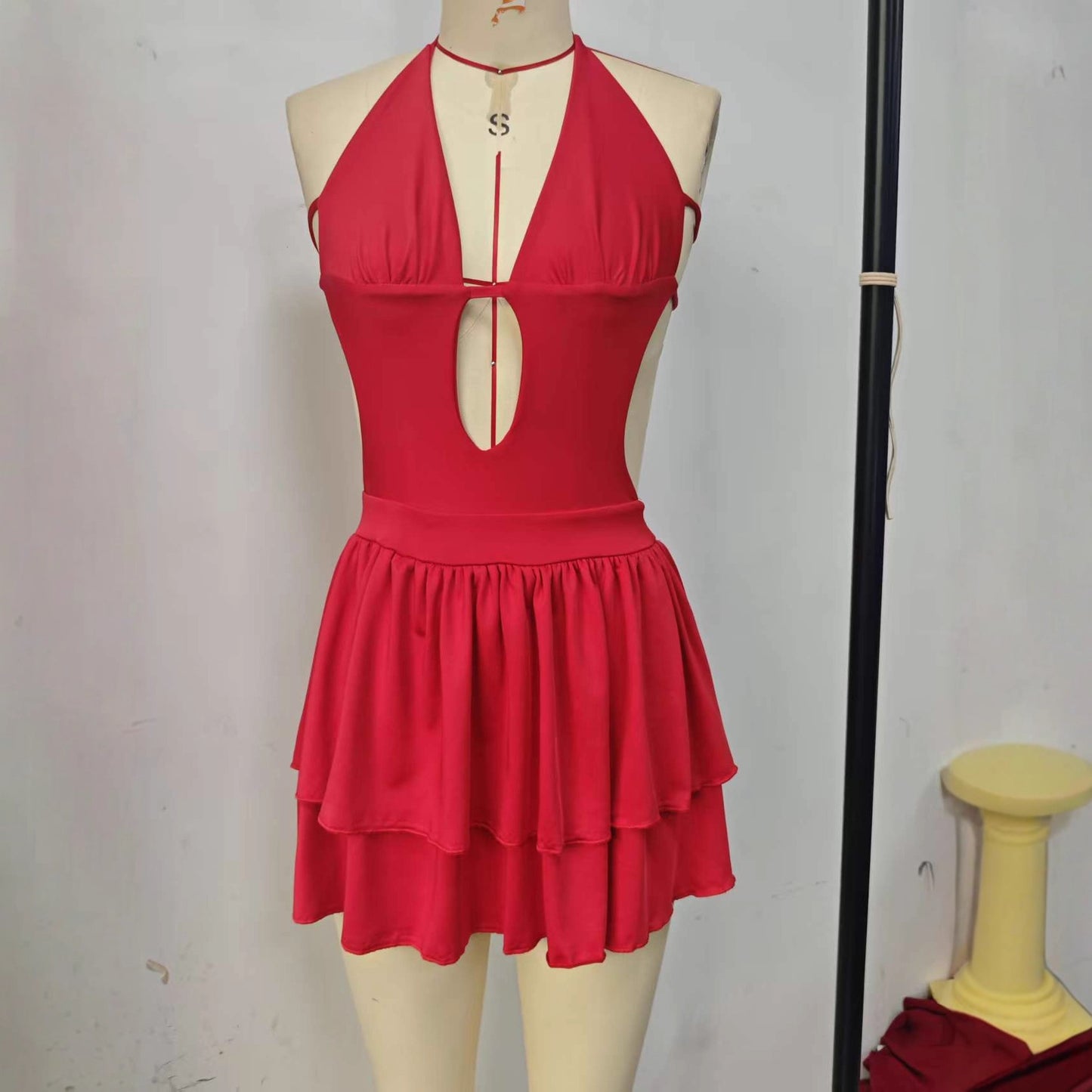 Summer Sexy Backless Lace Up Halter Dress