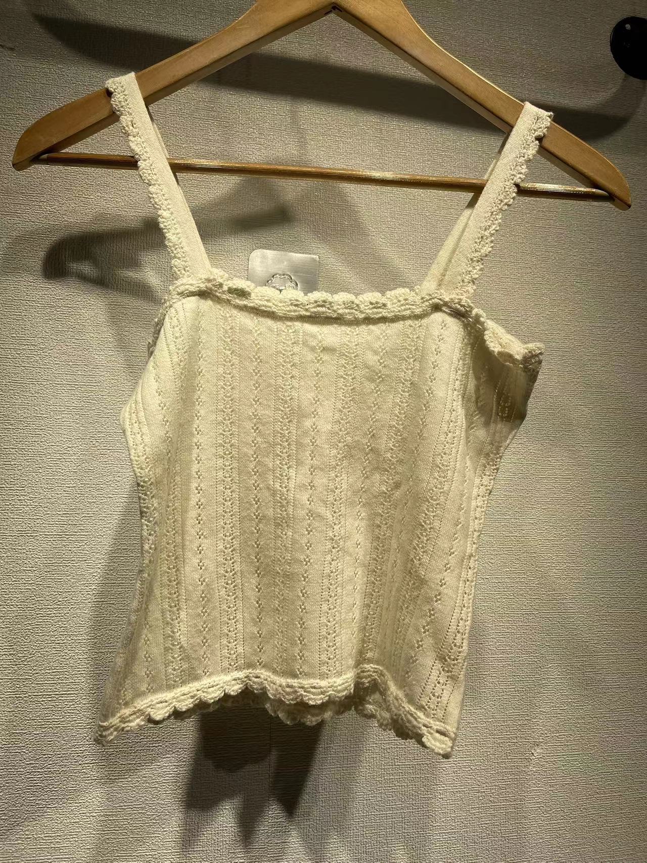 Women's French Gentle Retro Hook Flower Knitted Camisole Vests