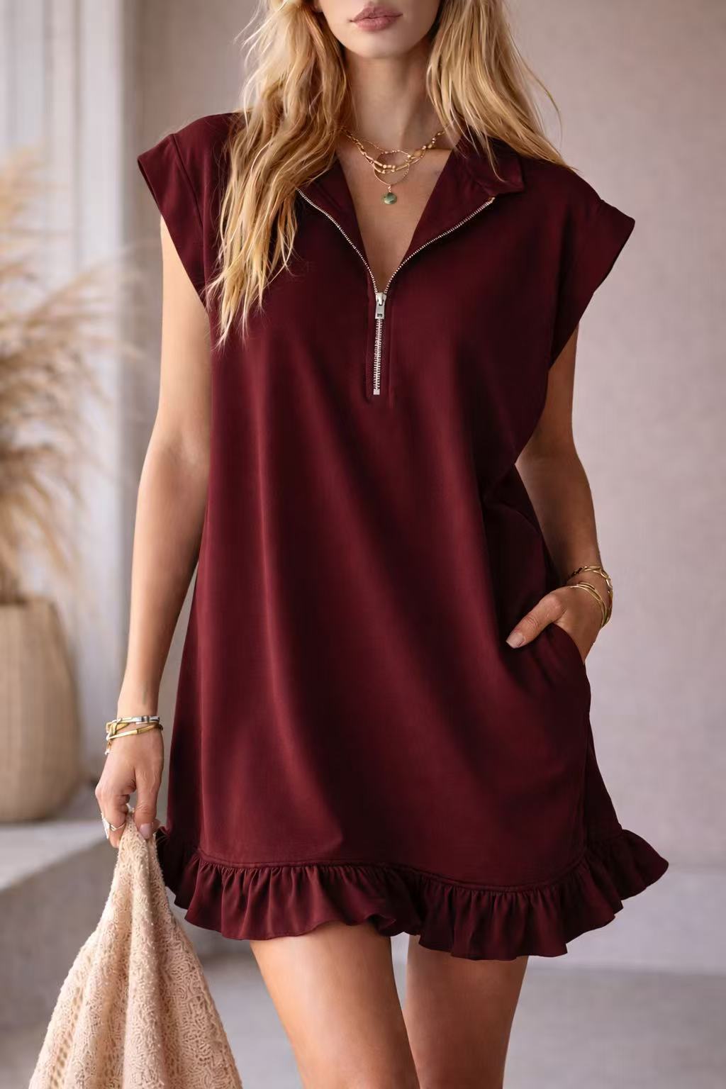 Women's Sleeveless Double Pocket Zipper Flounce A- Line Dress