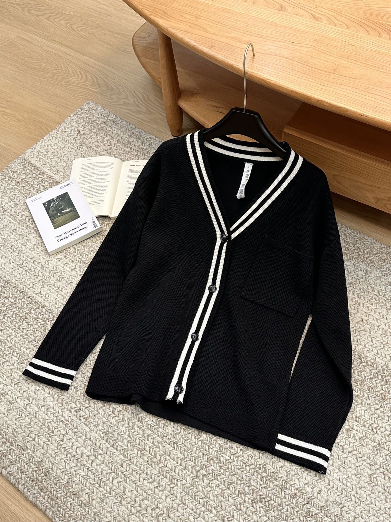 Women's Luxury Knitted Solid Color Loose Leisure Knitwear