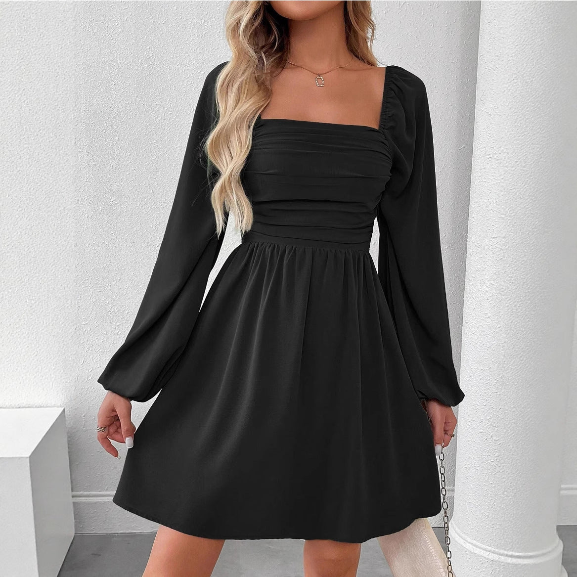 Women's Long Sleeve Pleated Simple Casual Autumn Skirts