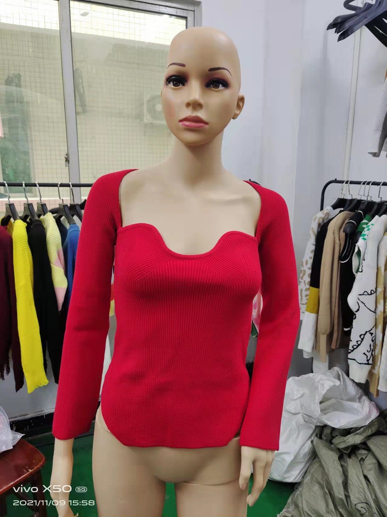 Women's Irregular Slits On Both Sides Knitted Inspirational Knitwear