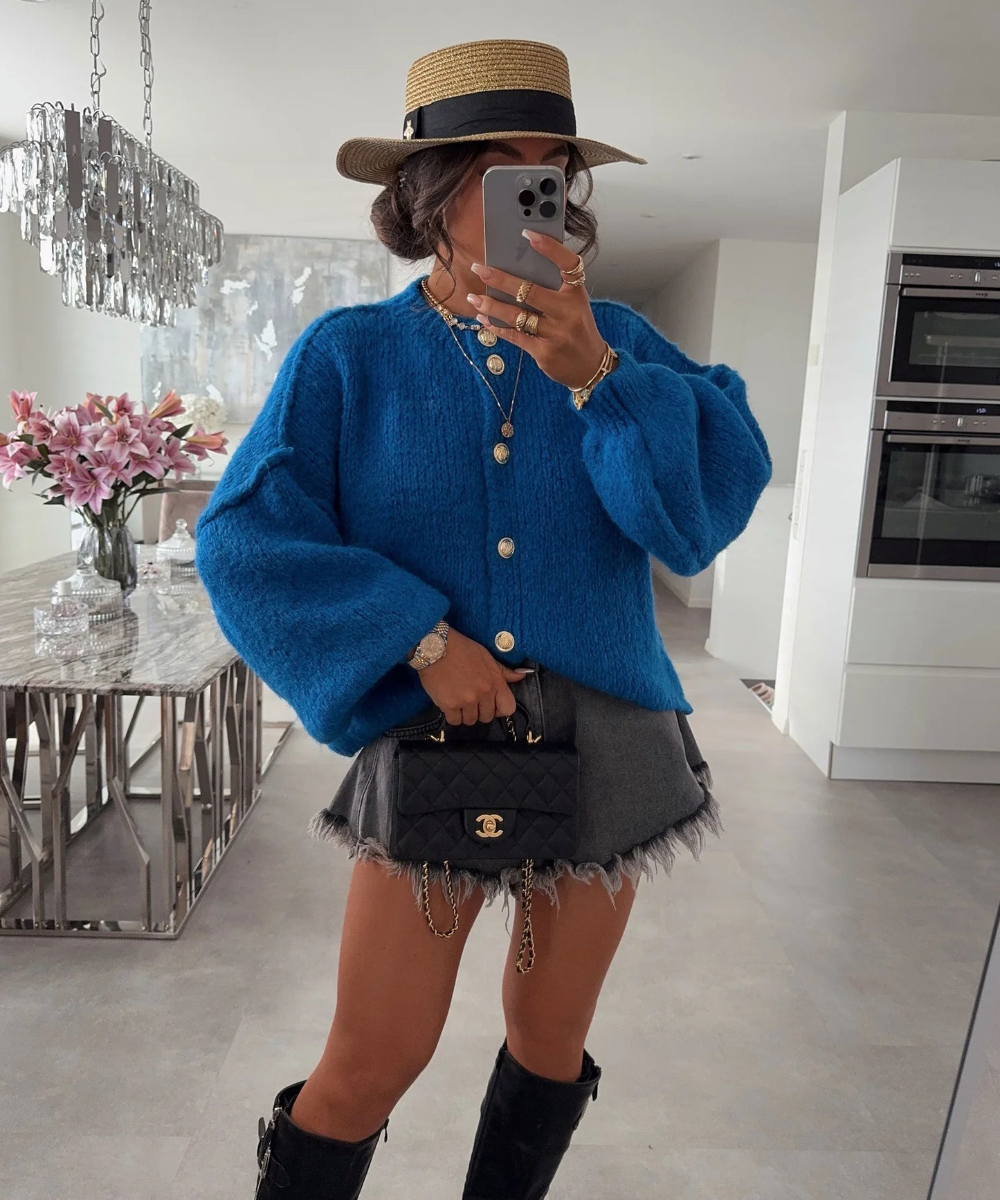 Women's Retro Gold Button Solid Color Knitted Sweaters