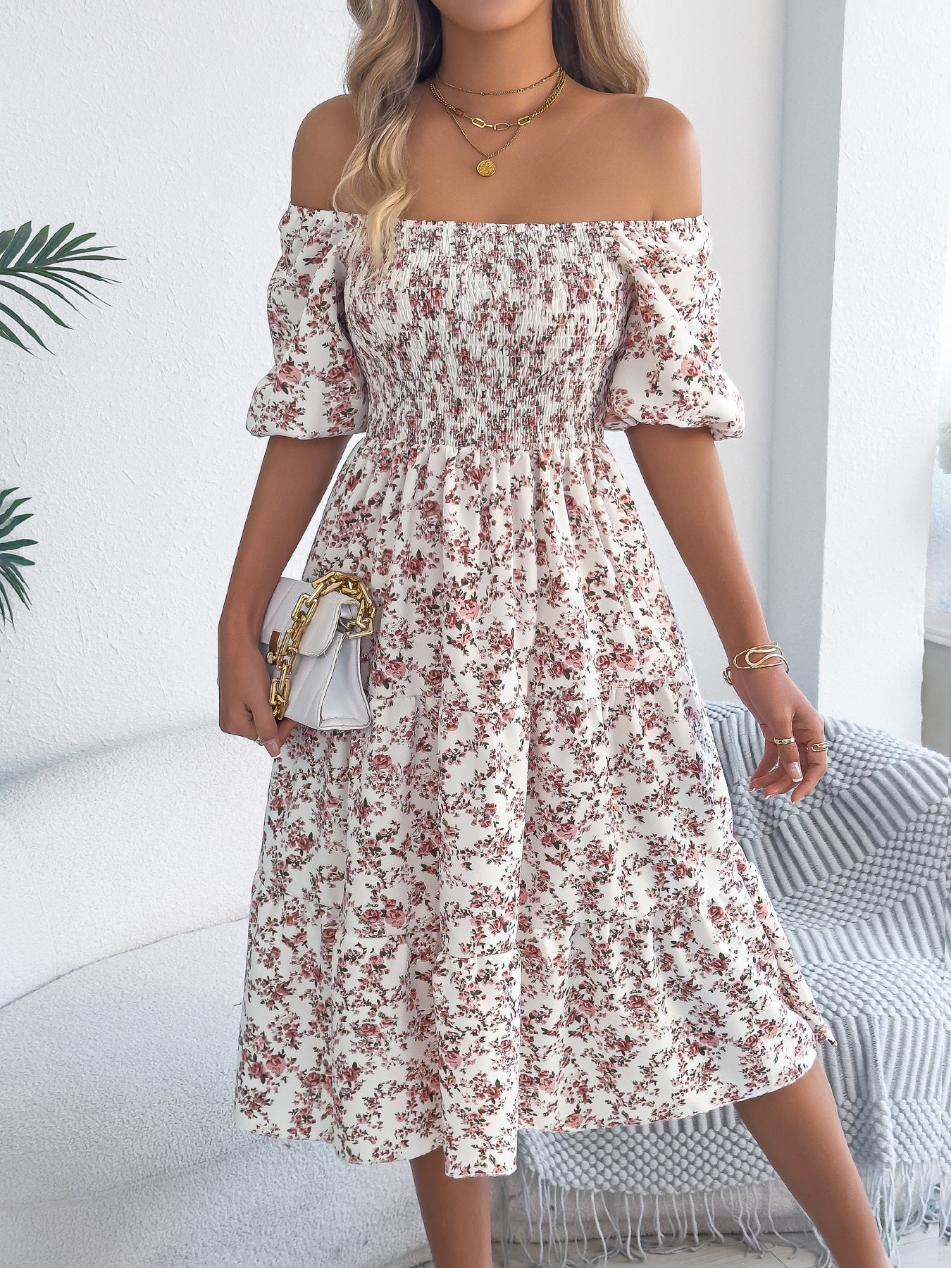 Women's Sweet Floral Sleeve Smocking Slim Fit Dress